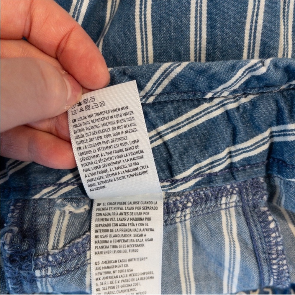 American Eagle Outfitters Blue and White Striped Pants Pleated size 00 - Picture 9 of 9